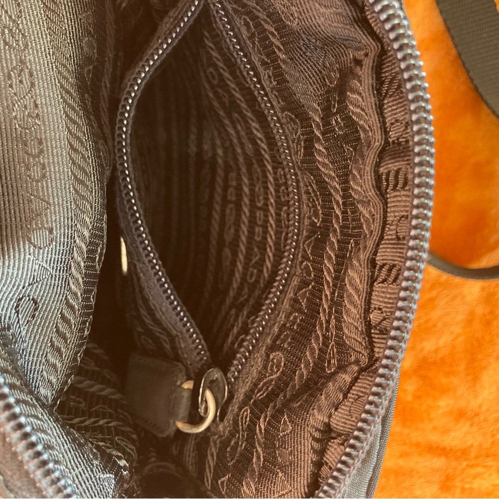Prada Black Crossbody Bag Nylon with adjustable shoulder strap zipper - Picture 7 of 10